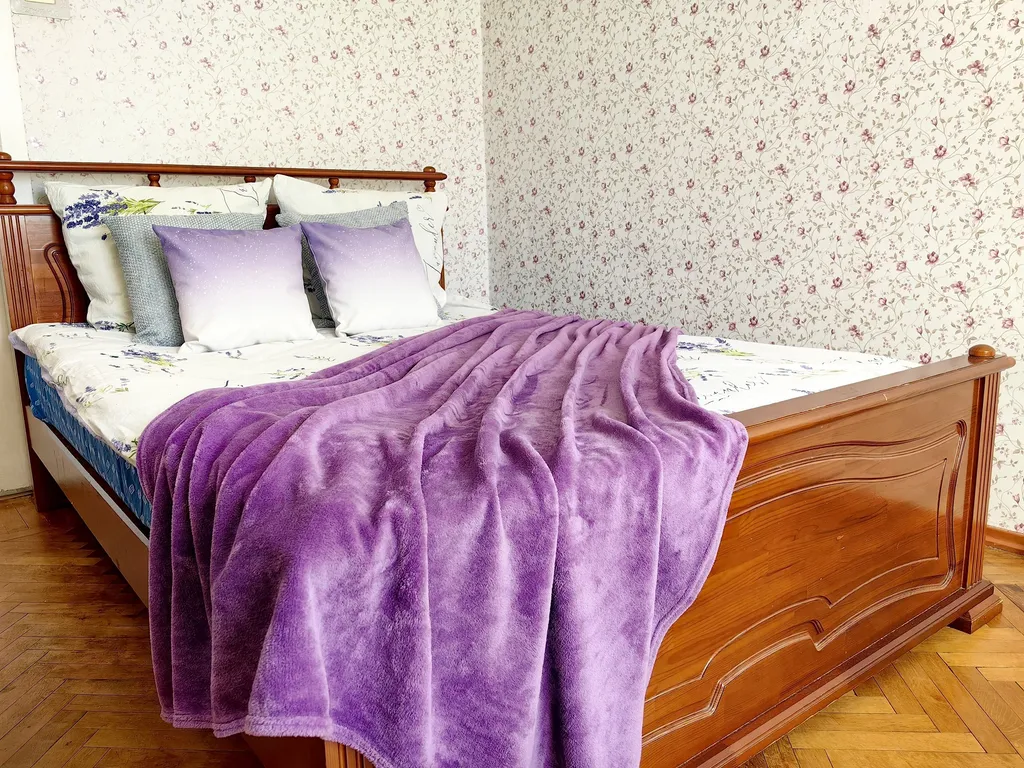 2-комнатная квартира в удобном районе: рядом Севмаш, ул. Ленина