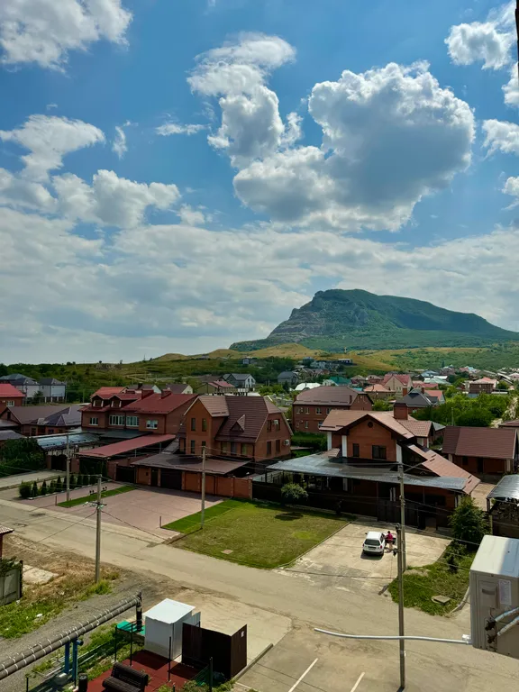 Квартира с прекрасным видом из окон, аэропорт в 5 минутах