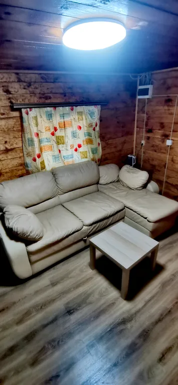 Коттедж Уютный гостевой дом с сауной — Осурово