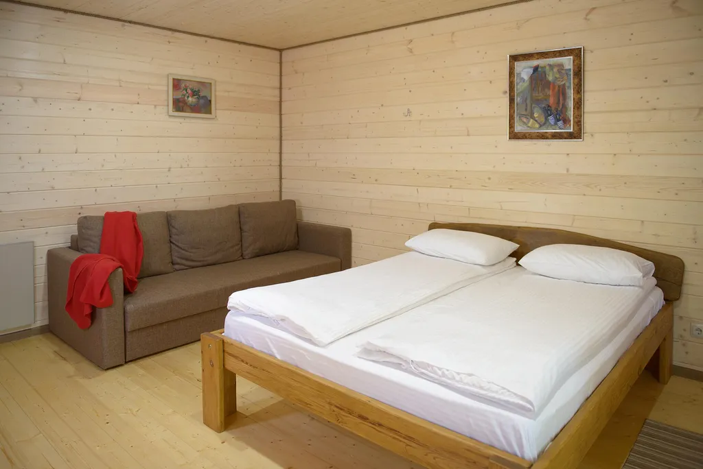 Дача МиСо в хвойном лесу Теберды Шале №5