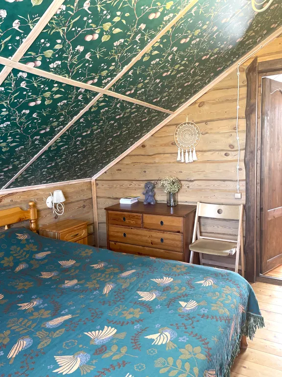 Просторный, уютный деревянный дом в центре города, возле реки и озера