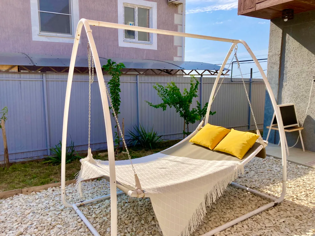 Дом с видом на море и горы