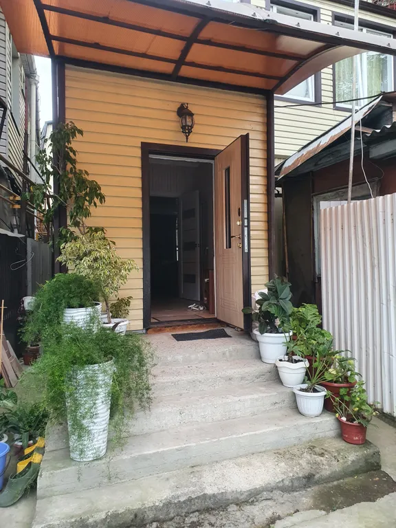 Комната в частном доме с собственной ванной комнатой