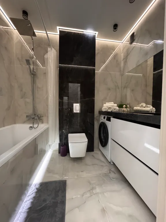 2-комнатная просторная квартира с дизайнерским ремонтом