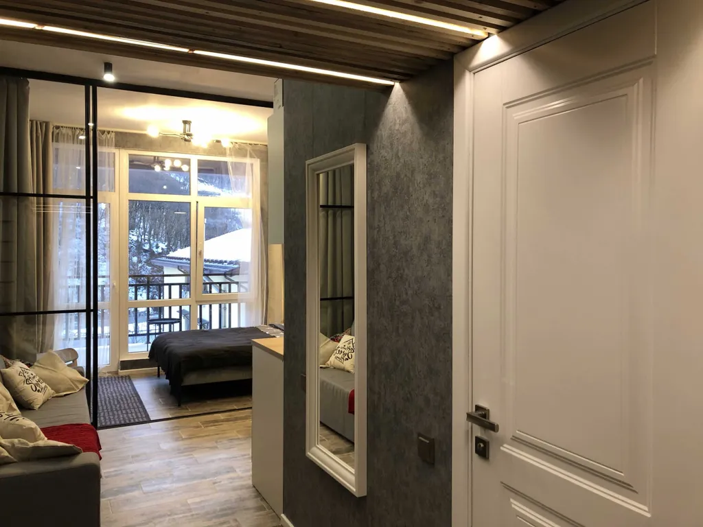 Хаски Дом со 2м уровнем видом на горы и балконом