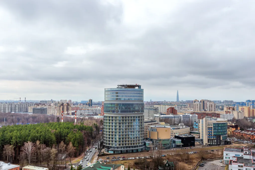 Большая, центр Алмазова 5 минут пешком