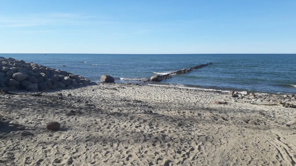 Двухкомнатная квартира у моря