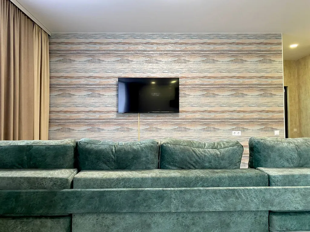 Яркая студия в апарт-отеле Кристалл!