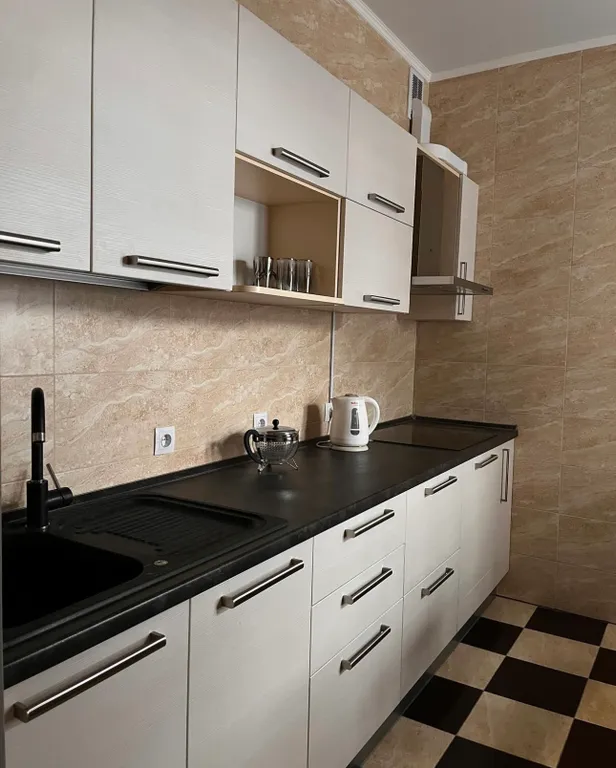 7-комнатный Дом