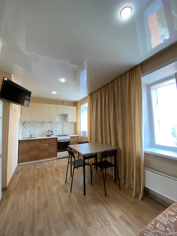 Тёплая 2-комн. евро, ЖЁЛТЫЙ НАРЦИСС