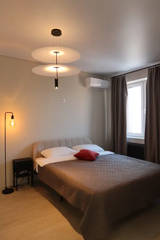 Видовая дизайнерская студия, 24 этаж, самозаселение