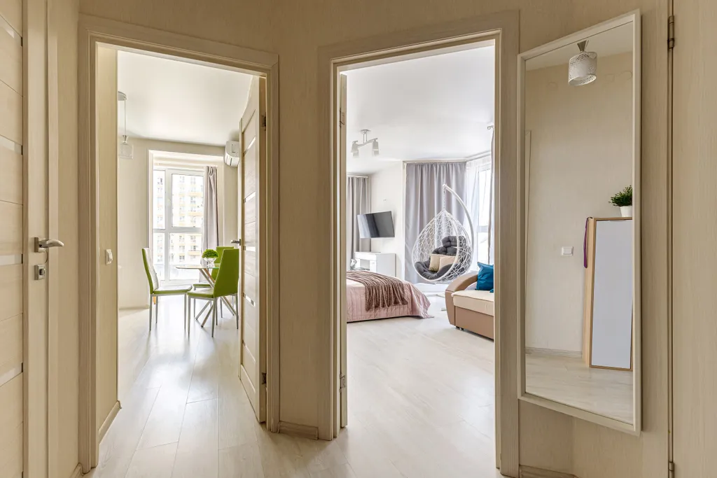 Квартира Красивая квартира с панорамными окнами и качелей — Краснодар