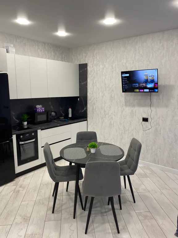 Новая современная квартира