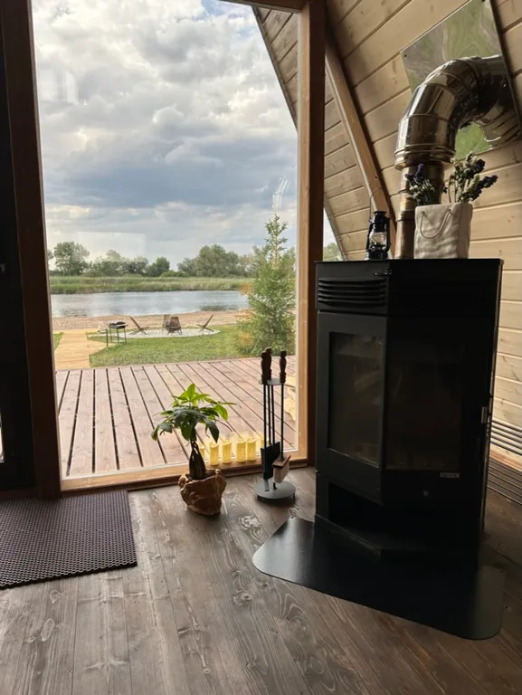 Комфортабельный дом на берегу Волги