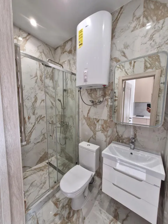 Студия на 5 человек с балконом и кухней