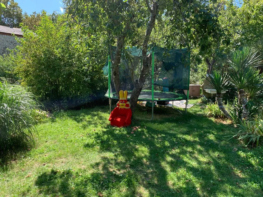 Комната на 2-3 человека в лесной зоне