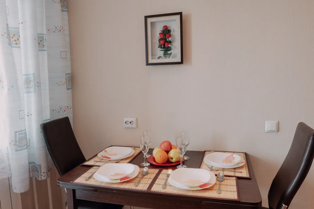 Квартира Апартаменты возле планеты, в ярком цвете с бесплатным wi-fi — Красноярск