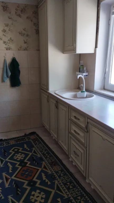 Частный дом с беседкой