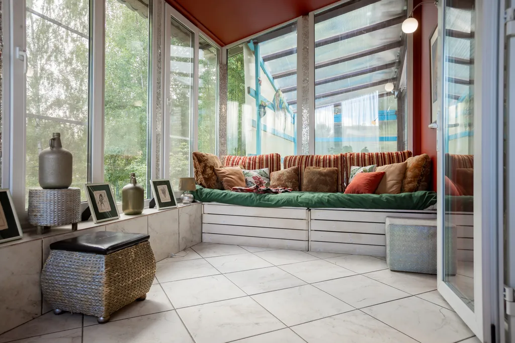 Розовая дача в Грузино