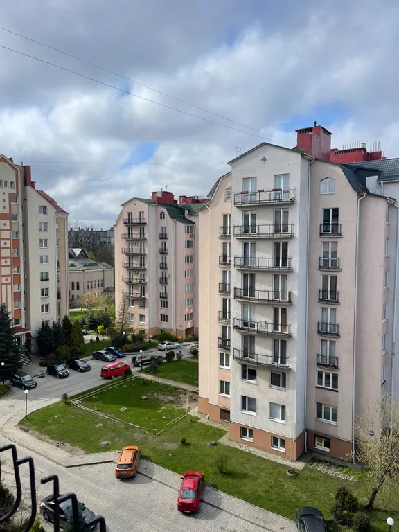 Просторная 3-к квартира в центре Калининграде