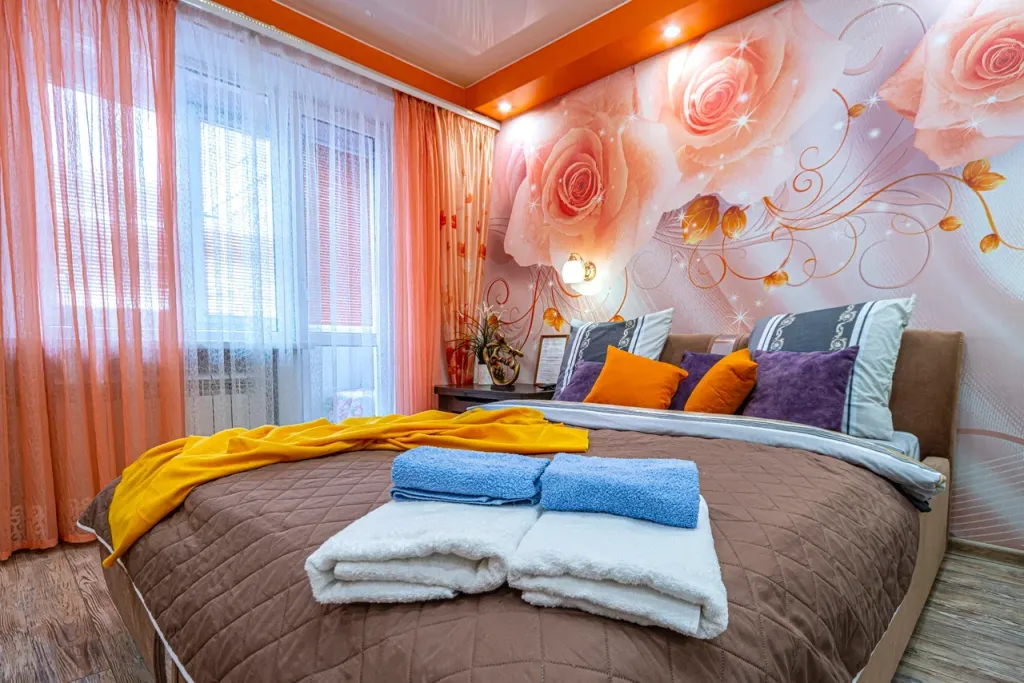 Уютная Двухкомнатная квартира с большой кухней-гостиной рядом с метро