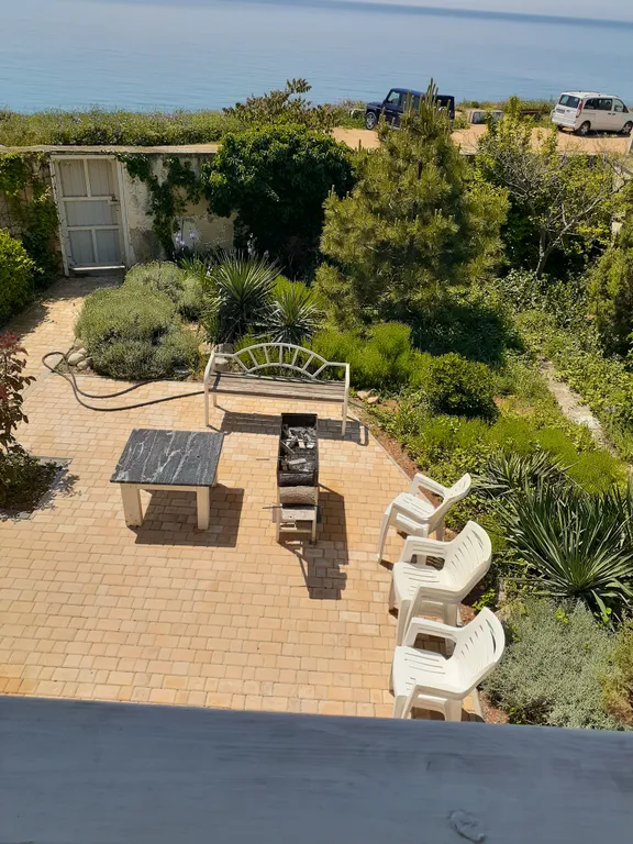 Дом с видом на море