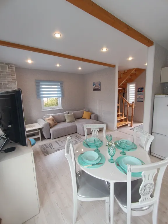 Домик у моря