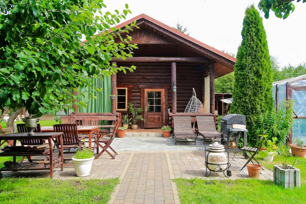 Коттедж Домик с садом в городе — Калининград