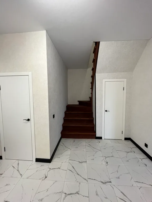 4-комнатный Дом