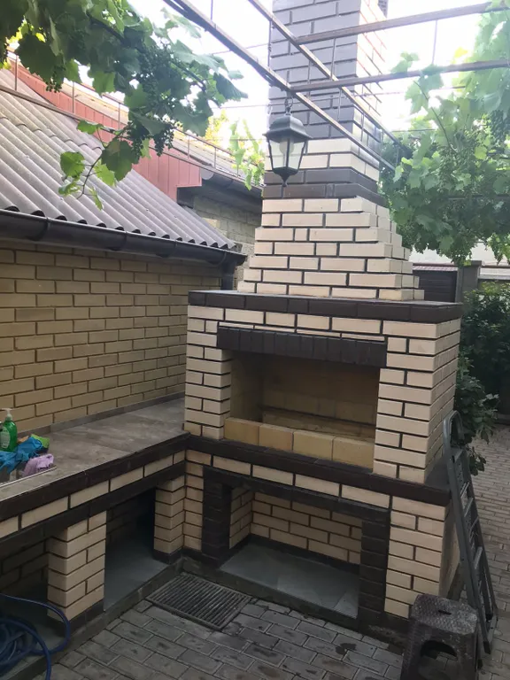 Дом в уютном дворе в тихом районе города