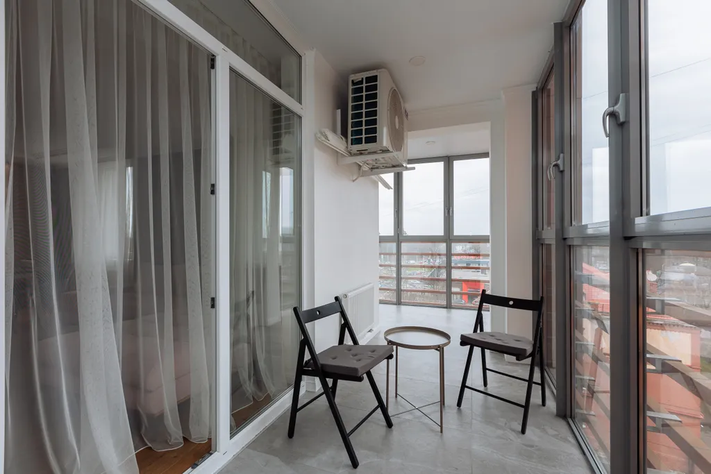 5 минут до Верхнего озера и Музея янтаря - любимых мест гостей города!