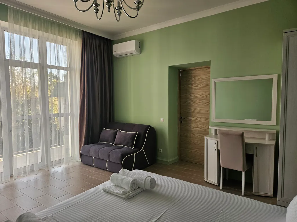 Апартаменты в  отеле Атлас