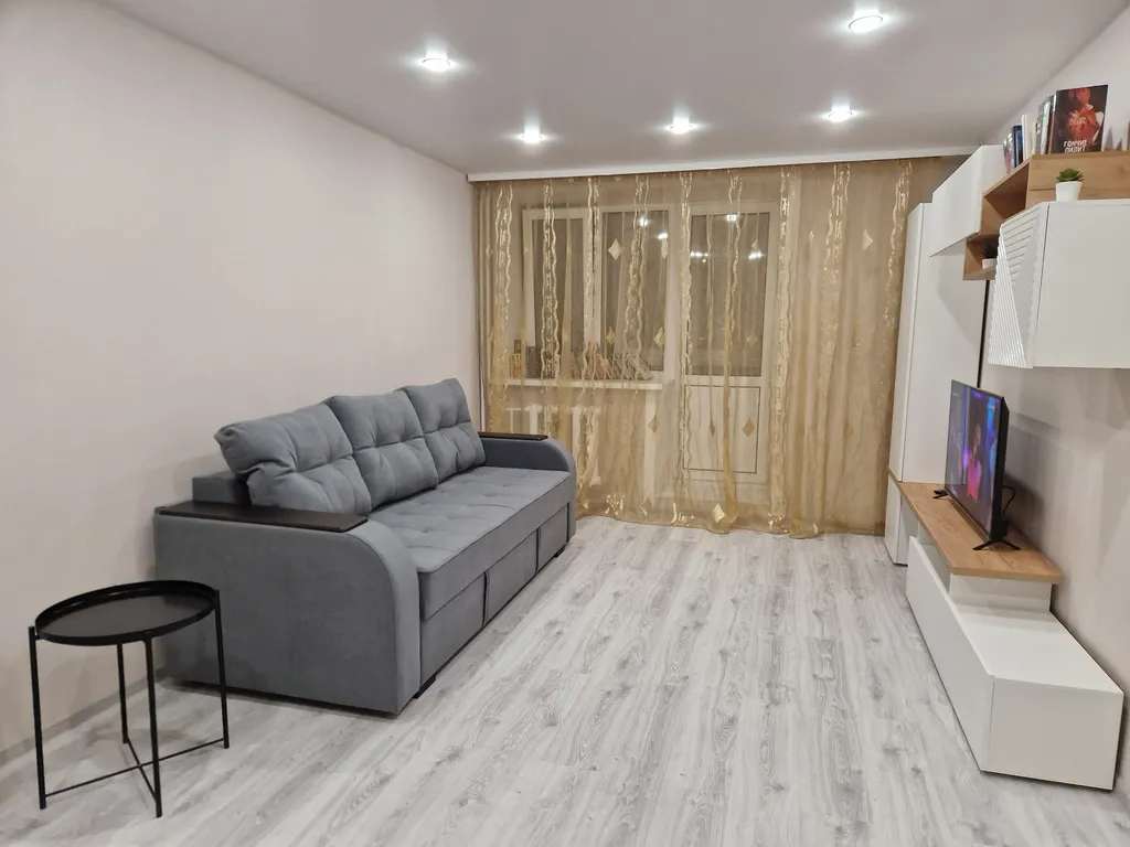 Уютная, светлая, тёплая однокомнатная квартира в центре — аренда посуточно в Благовещенск