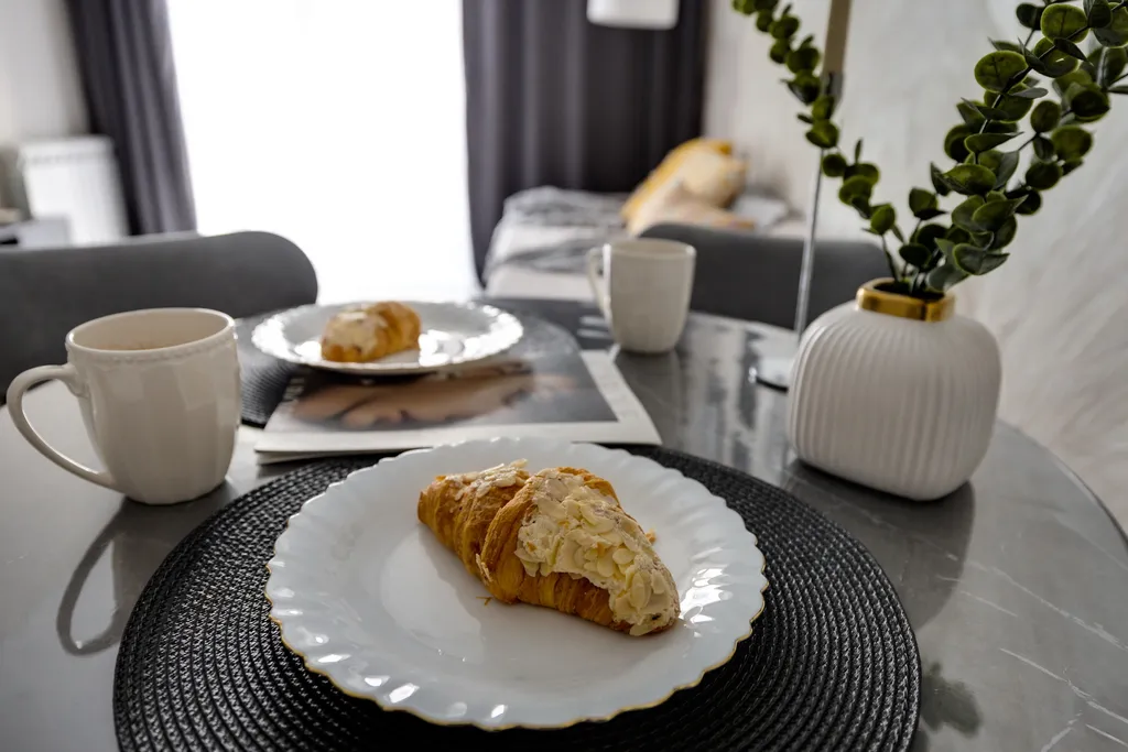 Однушка Нуар с балконом и парковкой в 15 минутах от а/э Внуково