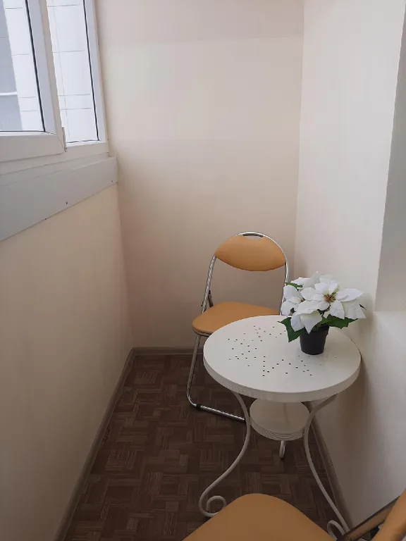 Уютная студия в новом доме с панорамным видом на город