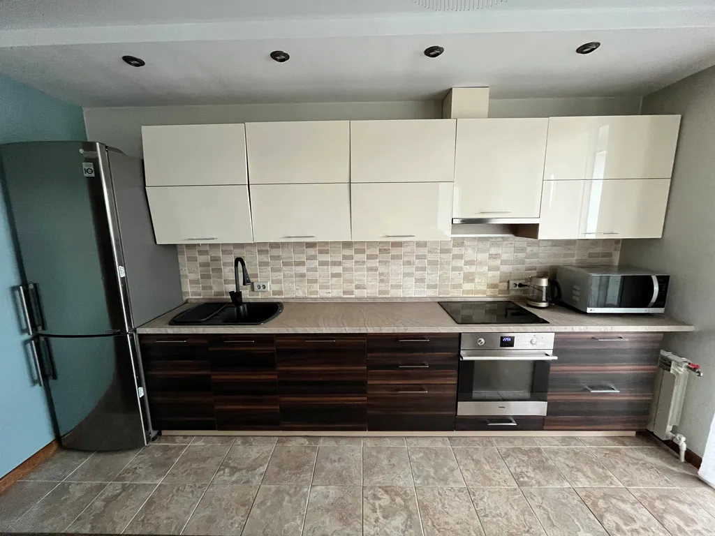 Шикарная трёшка