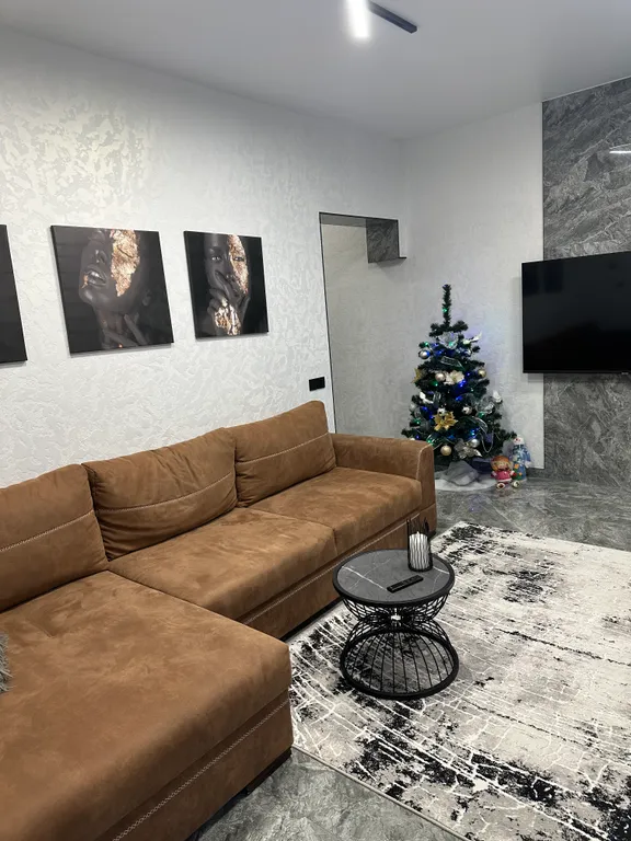 Стильная двухкомнатная квартира в тихом месте, центр города, цирк