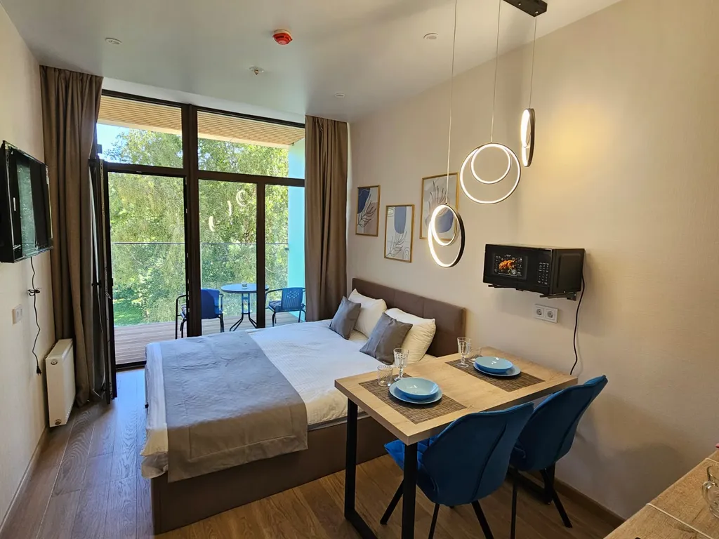 Апартамент-студия 404