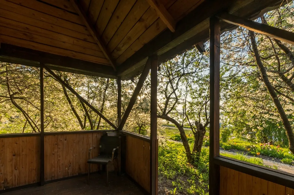 Дом ВИП с беседкой