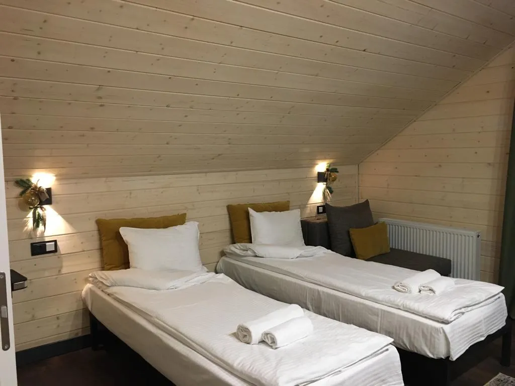 Коттедж в лесной зоне с тремя спальнями