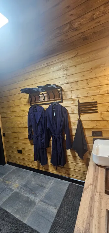 Коттедж Коттедж Большой барнхауз с баней в стиле лофт для прекрасного отдыха за городо — Шишкино