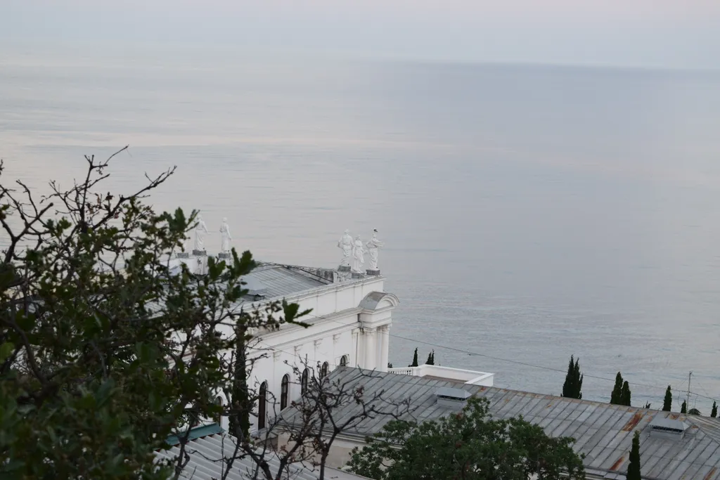 Квартира Комната в частном доме с балконом на море, бесплатная парковка — Гаспра