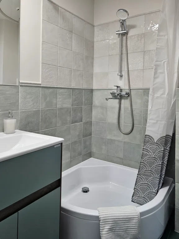 Новая квартира с 3 спальнями, видом на центр города и шикарные закаты