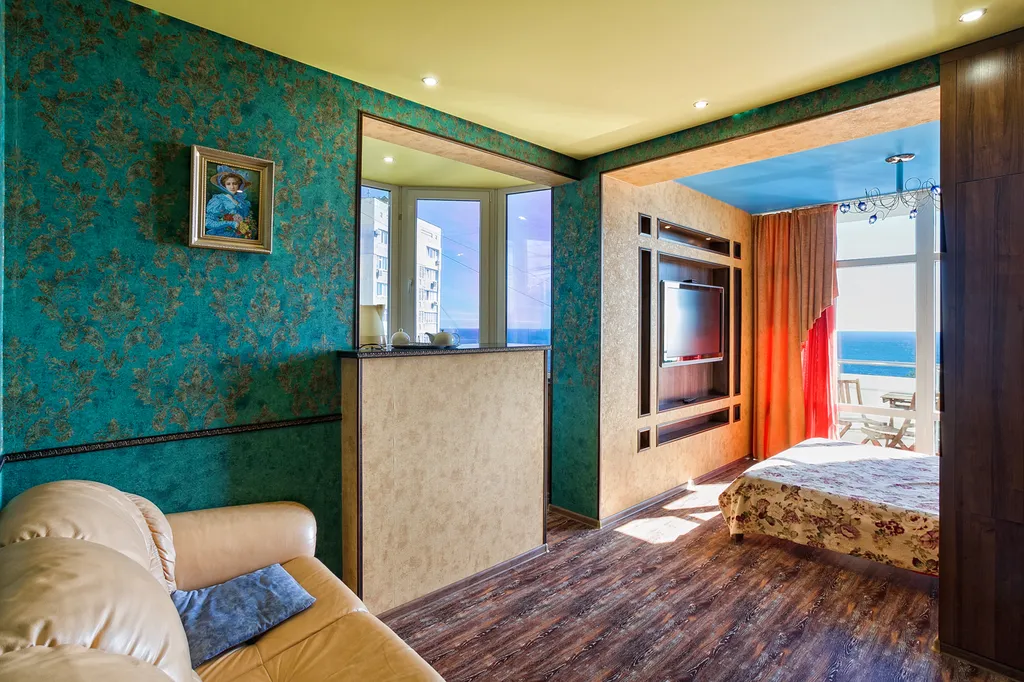 Комфортная видовая студия в Мисхоре