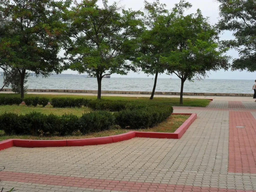 Квартира в районе городской набережной, видовая