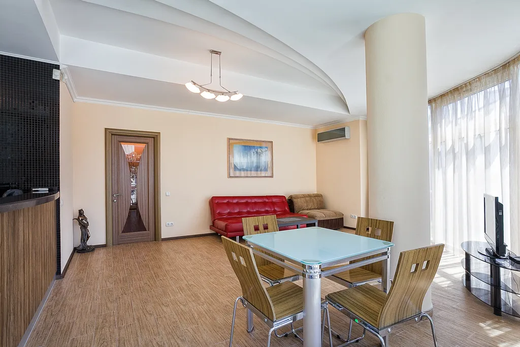 Светлая уютная квартира в парковой зоне