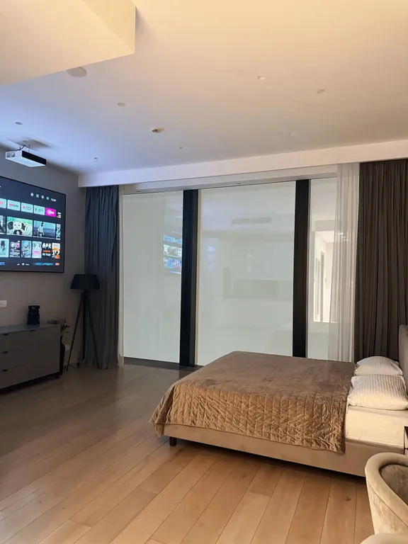 Апартаменты Neva Sadr с видом на город