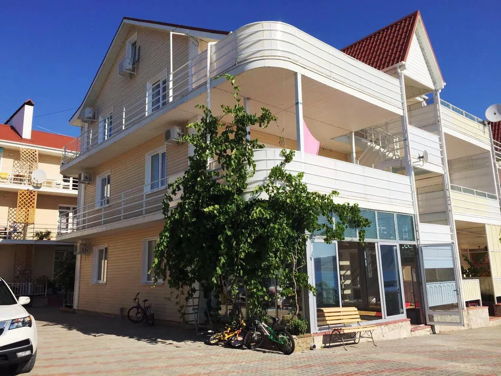 Эллинг 24 в Катране