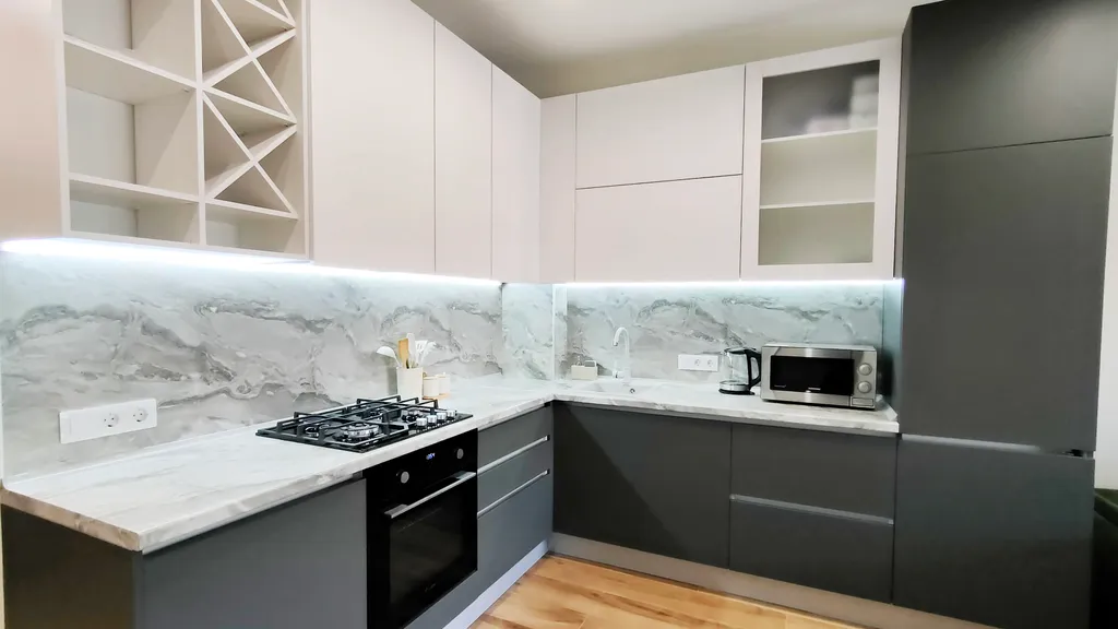 Светлый, уютный и современный апартамент в центре Красной Поляны