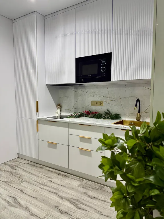 Квартира премиум-сегмента класса люкс, евро двушка